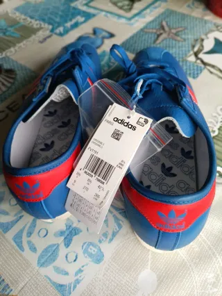 Adidas Paris Talla 42 Nuevas a estrenar
