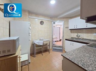 Piso en venta en Carolinas Altas en Alicante