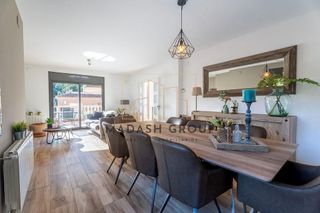 Chalet en venta en Eixample Residencial en Roda de Barà