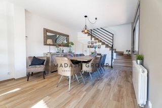 Chalet en venta en Eixample Residencial en Roda de Barà