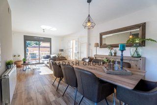 Chalet en venta en Eixample Residencial en Roda de Barà