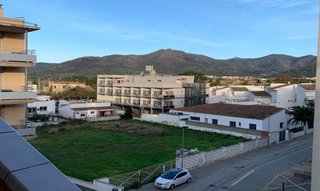 Piso en venta en Salatar en Roses