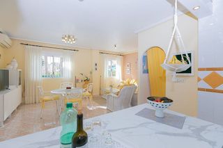 Casa pareada en venta en Playa Flamenca - Punta Prima en Orihuela
