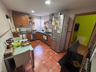 Casa adosada en venta en Villena