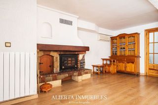 Casa adosada en venta en Salvador Allende en Zaragoza