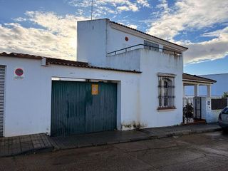 Chalet en venta en Ayamonte ciudad en Ayamonte