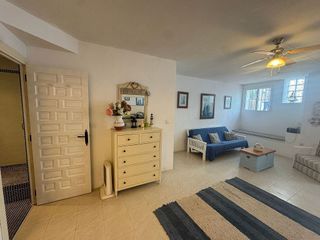 Casa adosada en venta en Urb. El Palmeral en Mojácar