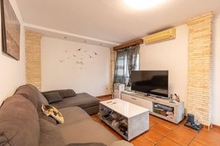 Casa adosada en venta en Ogíjares