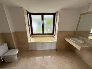 Casa adosada en venta en Casares