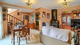Casa pareada en venta en Centro en Chiva