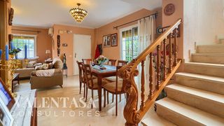 Casa pareada en venta en Centro en Chiva