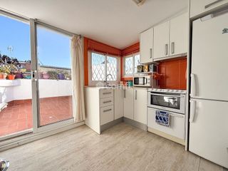 Ático en venta en El Raval en Barcelona