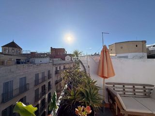 Ático en venta en El Raval en Barcelona