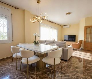 Ático en venta en Navas en Barcelona