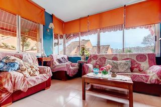 Chalet en venta en Corbera de Llobregat