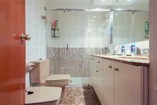 Chalet en venta en Corbera de Llobregat