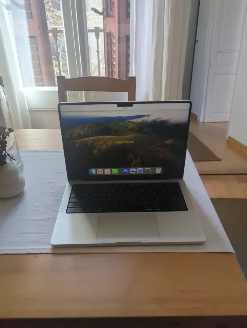 MacBook Pro 14 M1 Pro 16GB RAM 512GB SSD