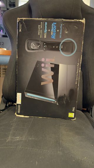 Nintendo Wii nera con scatola