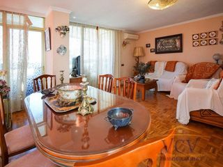 Piso en venta en Vistahermosa en Alicante