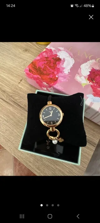 Reloj Tous Negro y Dorado