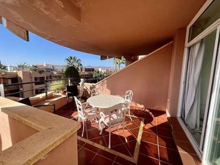 Piso en venta en Los Naranjos - Las Brisas en Marbella