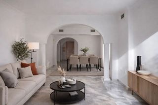 Piso en venta en Los Naranjos - Las Brisas en Marbella