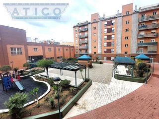 Piso en venta en Colores - Entreparques en Sevilla