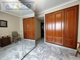 Piso en venta en Colores - Entreparques en Sevilla