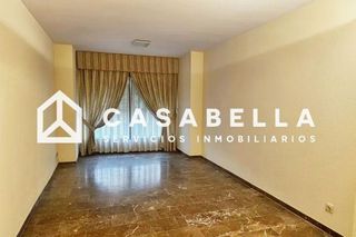 Piso en venta en Safranar en Valencia