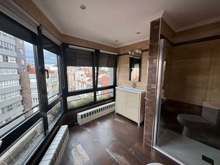 Piso en venta en Zona Teatro Campoamor en Oviedo