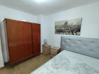 Piso en venta en Colonia Requena en Alicante