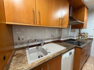 Piso en venta en Los Ángeles en Alicante
