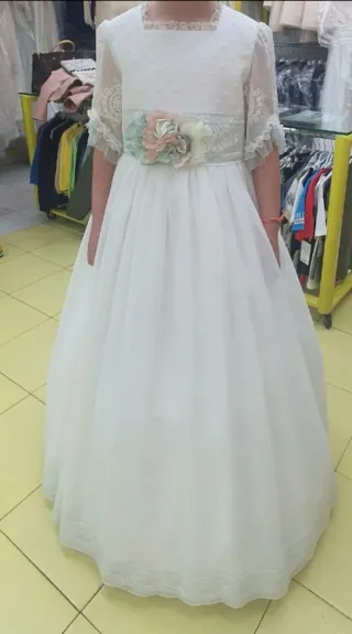 Vestido de Comunión Blanco con Flores