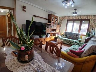 Piso en venta en Universidad - Los Lirios en Logroño