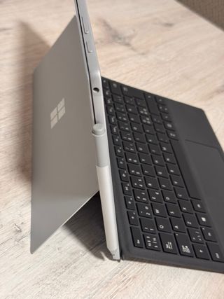Microsoft Surface Pro 5 - Teclado y Lápiz