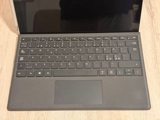Microsoft Surface Pro 5 - Teclado y Lápiz