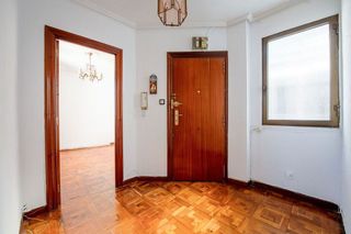 Piso en venta en Numancia - San Fernando en Santander