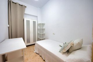 Piso en venta en Mercado en Alicante