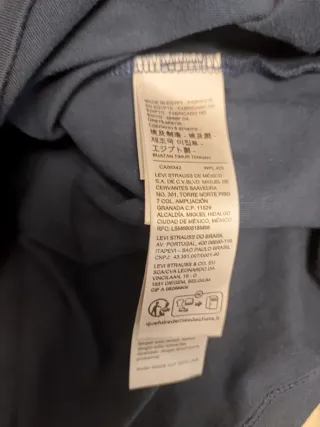 Camiseta Levi's Azul Logo Clásico