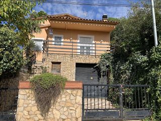 Chalet en venta en Vidreres