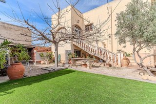 Chalet en venta en Deltebre