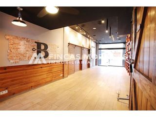 Local comercial en alquiler en Centre - Estació en Sant Cugat del Vallès