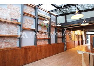 Local comercial en alquiler en Centre - Estació en Sant Cugat del Vallès