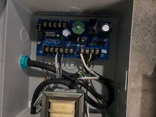 Servicios eléctricos y electrónicos