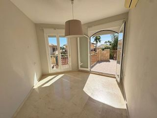 Casa pareada en venta en Calahonda en Mijas