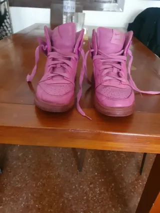 Nike Ambush Rosa Edición Limitada Talla 43