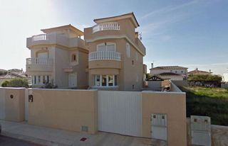 Casa en venta en Nueva Torrevieja - Aguas Nuevas en Torrevieja