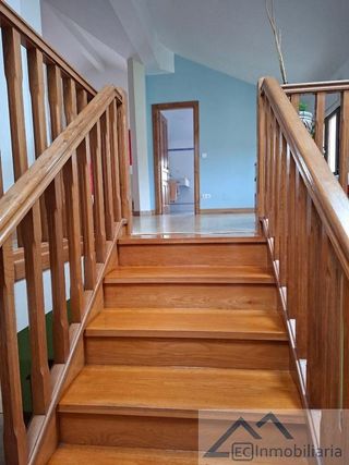 Chalet en venta en Valdenoja - La Pereda en Santander