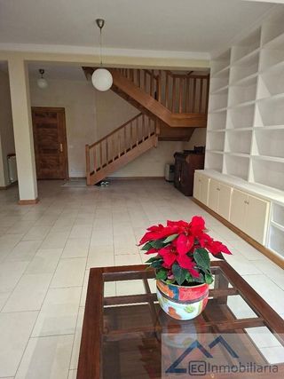 Chalet en venta en Valdenoja - La Pereda en Santander