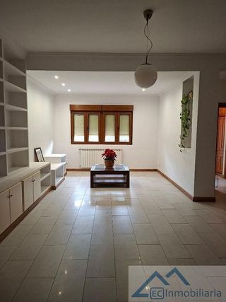 Chalet en venta en Valdenoja - La Pereda en Santander